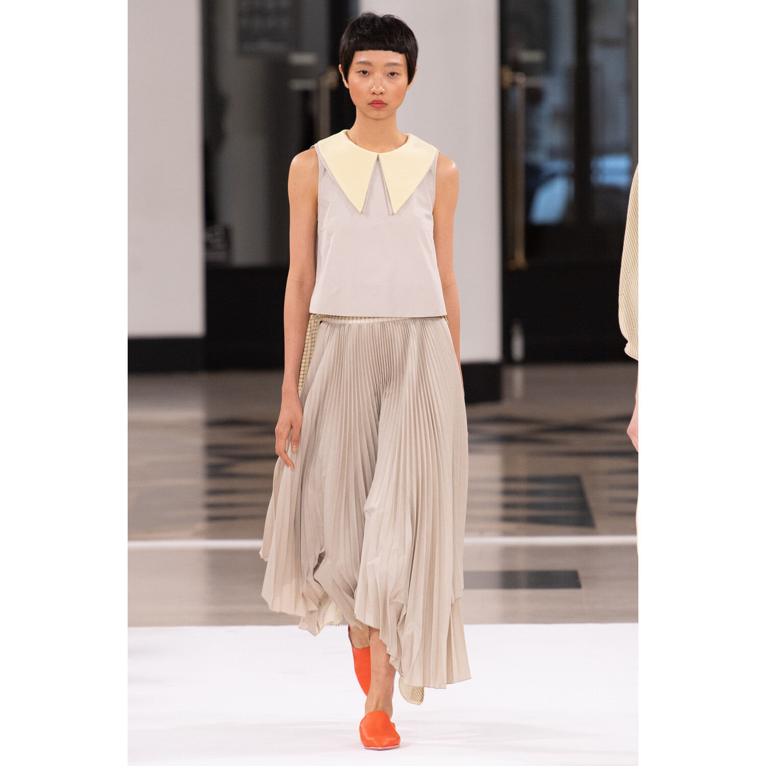 Фото Nobi Talai Spring 2019 PFW / Nobi Talai весна-лето 2019 Неделя моды в Париже